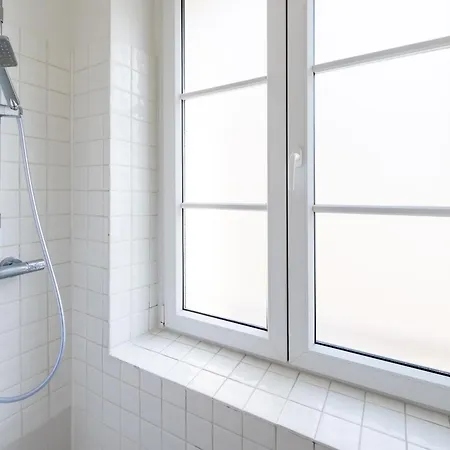 Cozy & Charming 1bd Apart - Parmentier דירה
